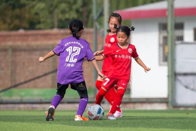 曼城夏季转会大清洗：6人离队净赚超2.9亿欧，追求恩佐与布阿迪